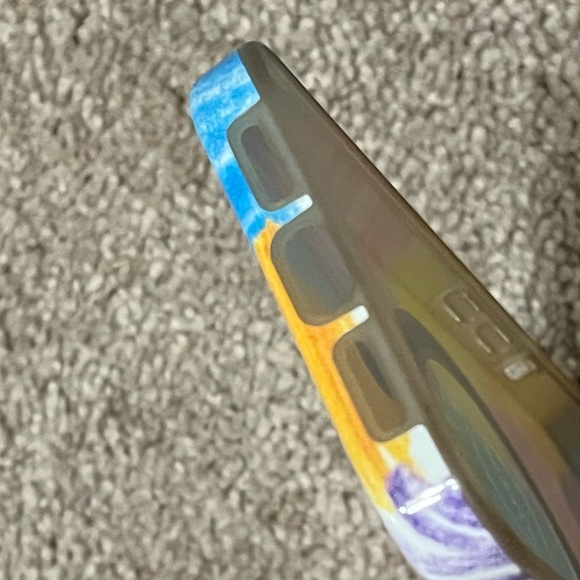 Casely crayola inspired phone case. iPhone 13. Great pre-owned condition - Picture 8 of 9